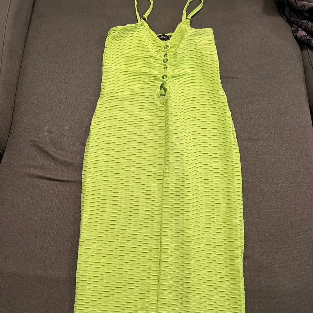 Pretty little thing dress